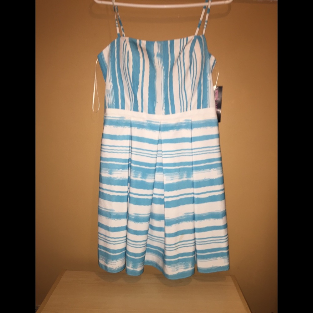 NWT Isabel & nina summer Dress